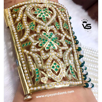 Handmade Traditional Green White Jadau Bracelet freeshipping - Vijay & Sons