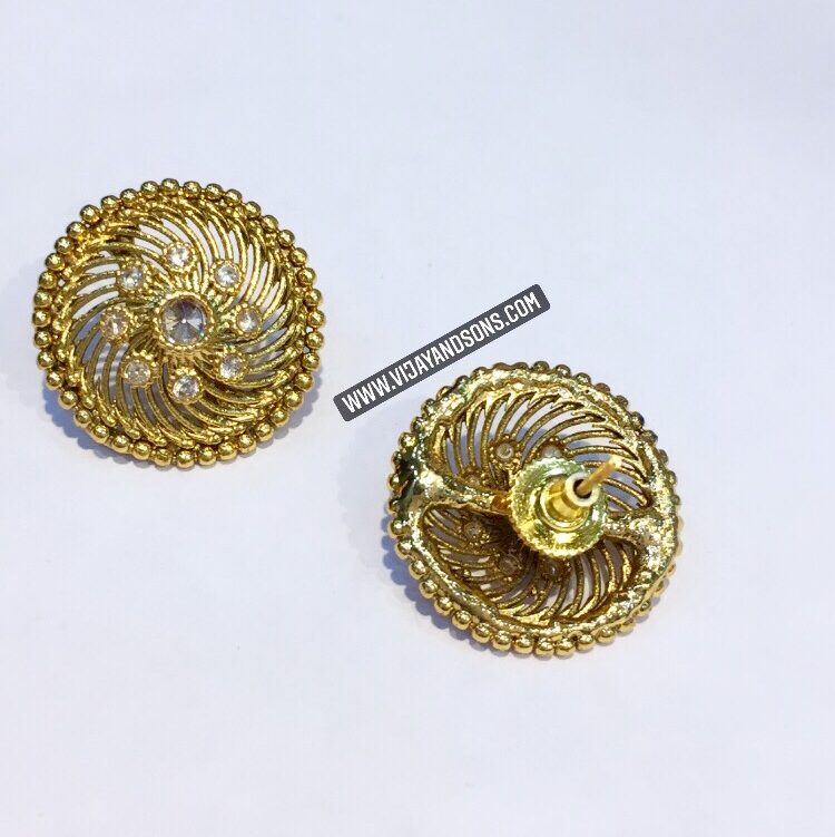 gold platted studs