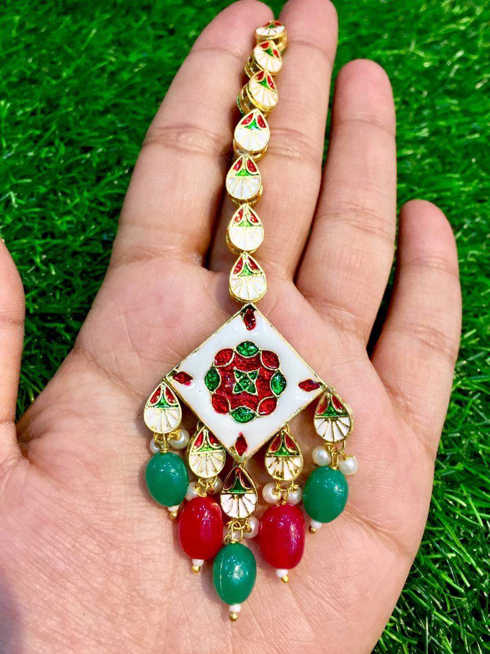 Kundan Maang Tikka 274618