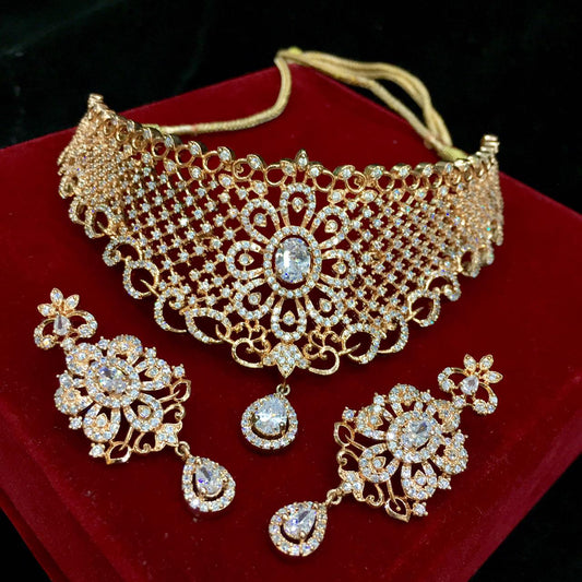 Diamond necklace sets - Vijay & Sons
