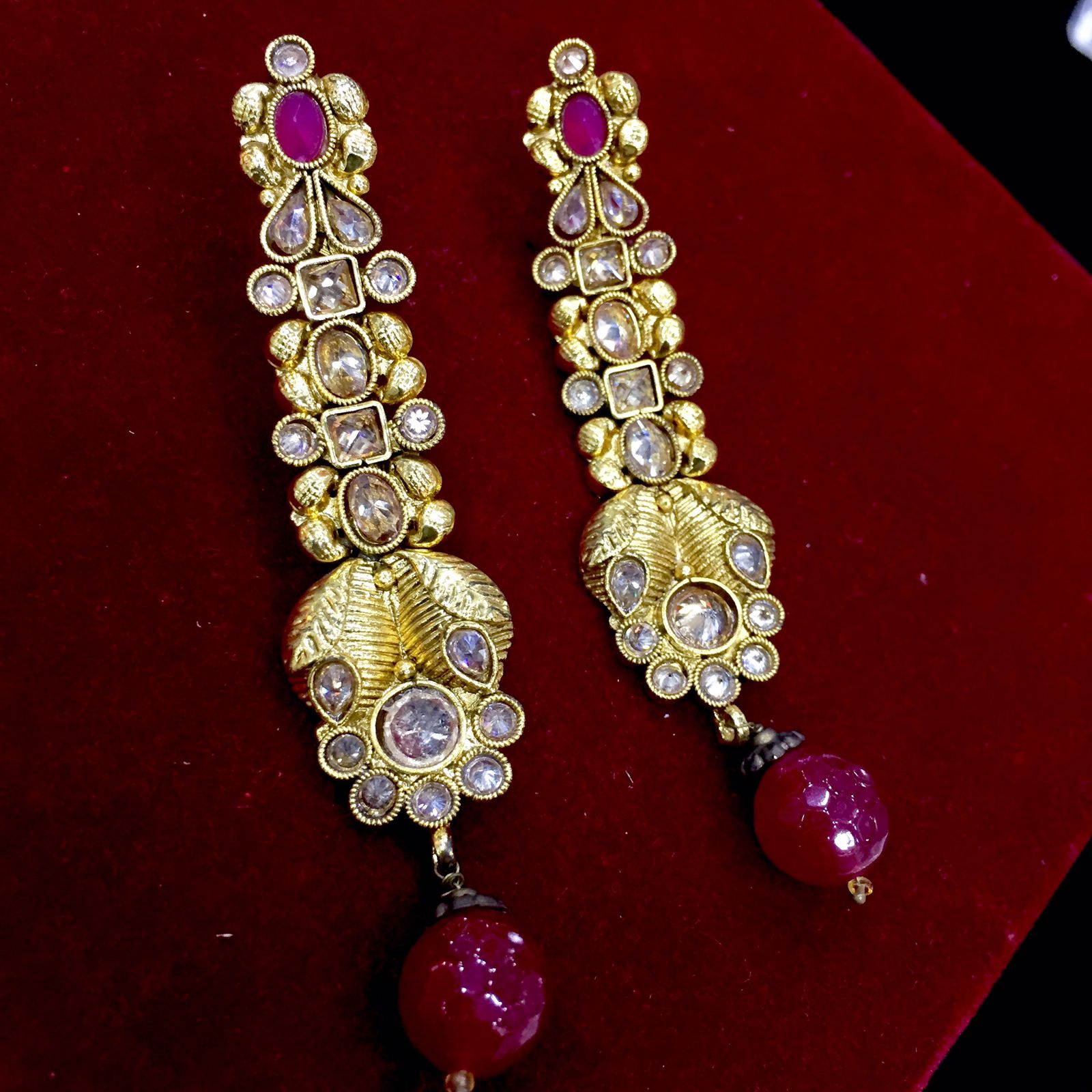 Antique earrings 45564 - Vijay & Sons