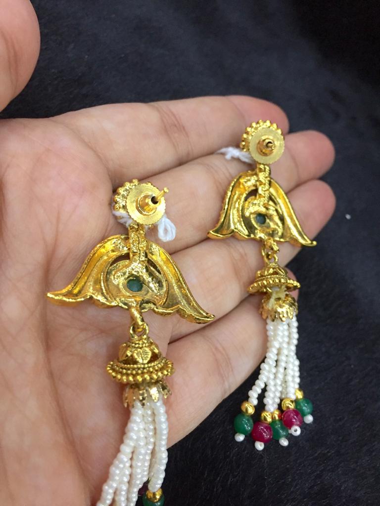 Antique Necklace Sets  3688856