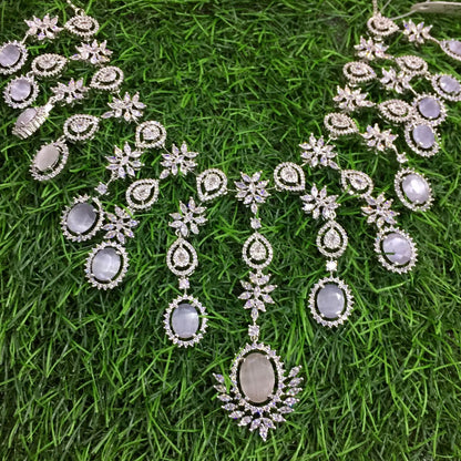 Diamond necklace 1465494
