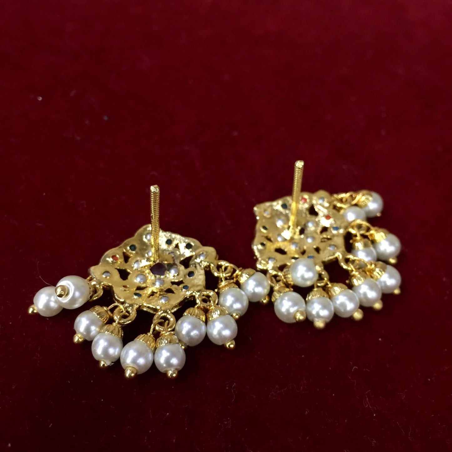 Jadau earrings 456789