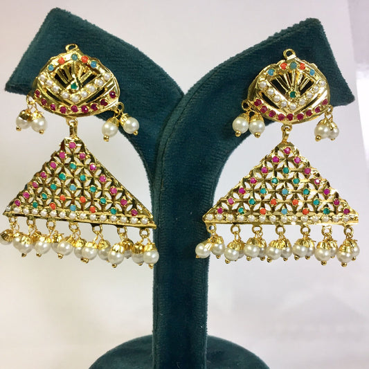 Jadau Earrings 564786