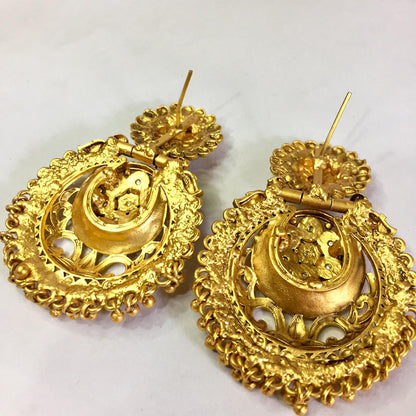 Antique Earrings 25498
