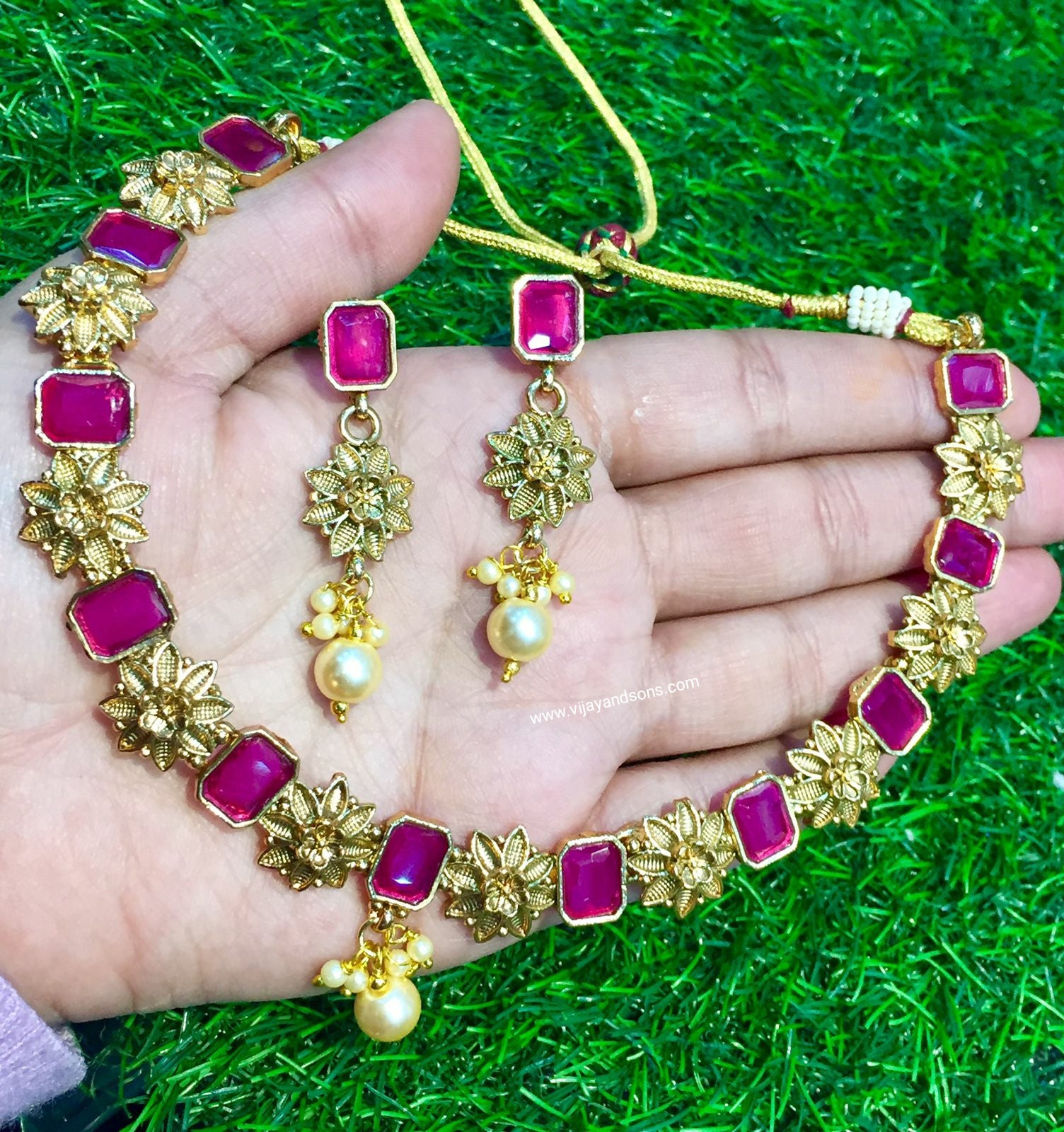 Antique Necklace set - Vijay & Sons